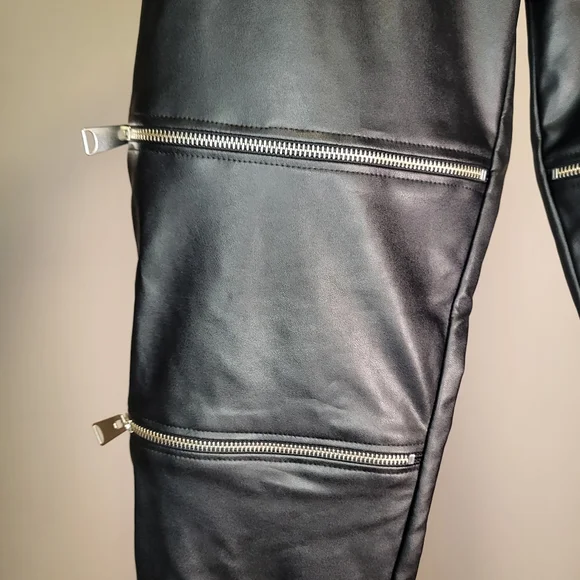 Black Faux Leather Leggings - Picture 3 of 7